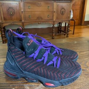 Nike LeBron 16 Black-University Red